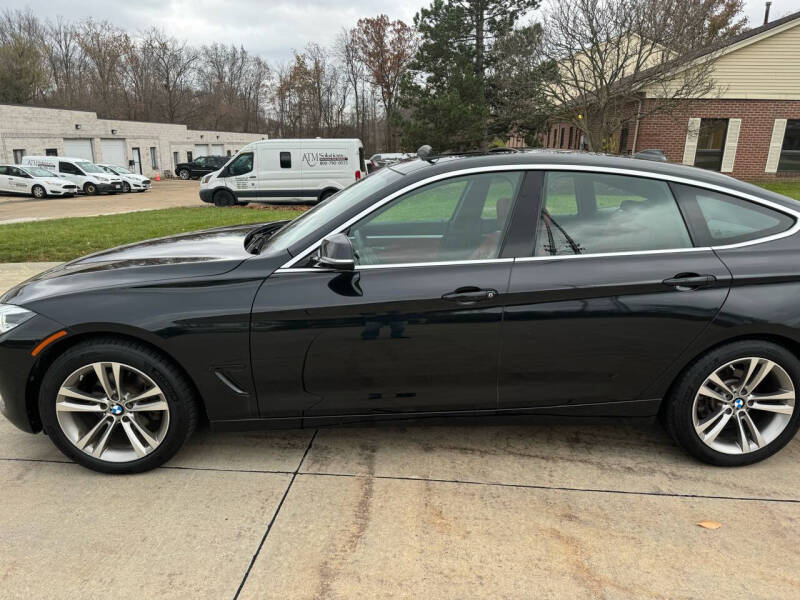 Used 2018 BMW 3 Series 330i with VIN WBA8Z9C52JB220134 for sale in Warrensville Heights, OH