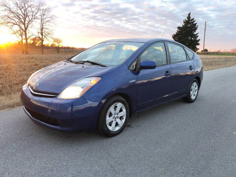 2008 Toyota Prius for sale at Hitt & Mis Auto in Cape Girardeau MO