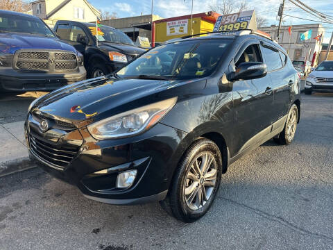 2014 Hyundai Tucson for sale at White River Auto Sales in New Rochelle NY