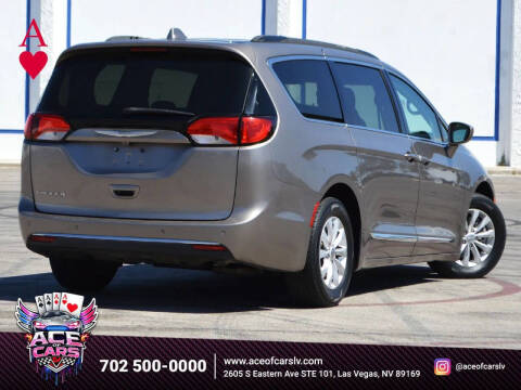 2017 Chrysler Pacifica