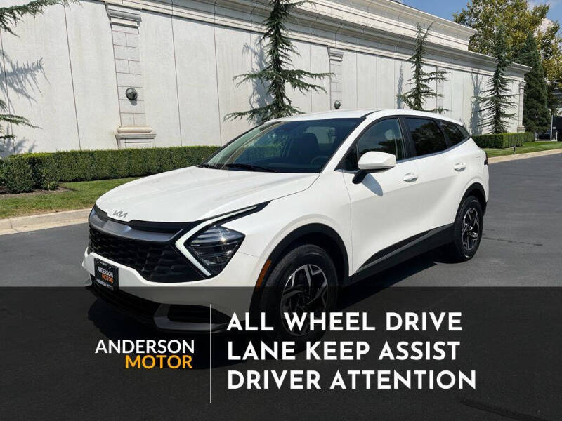 2024 Kia Sportage LX's photo