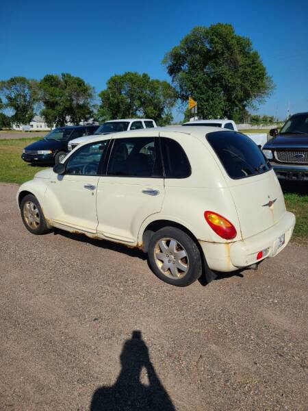 2004 Chrysler PT Cruiser for sale at D & T AUTO INC in Columbus MN