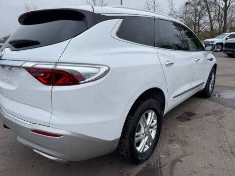 2022 Buick Enclave Essence