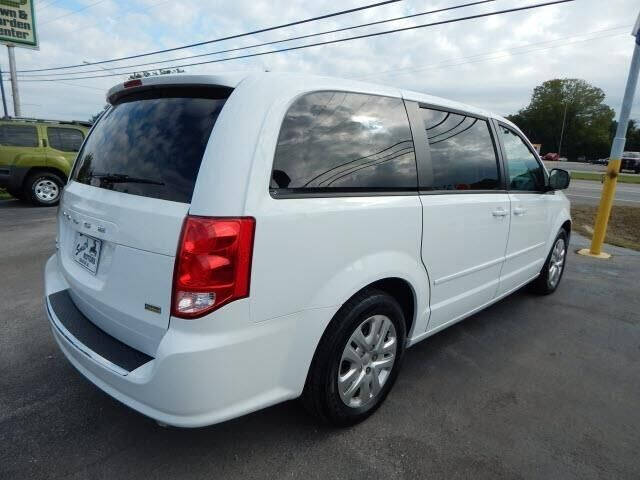 2017 Dodge Grand Caravan SE