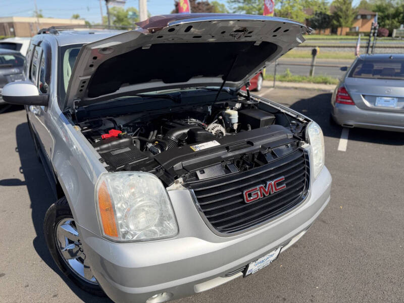 2011 GMC Yukon SLT