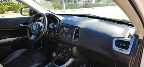 2020 Jeep Compass Sun and Safety Edition