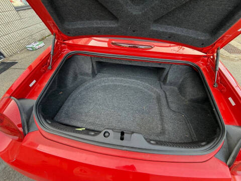 2005 Ford Thunderbird Deluxe