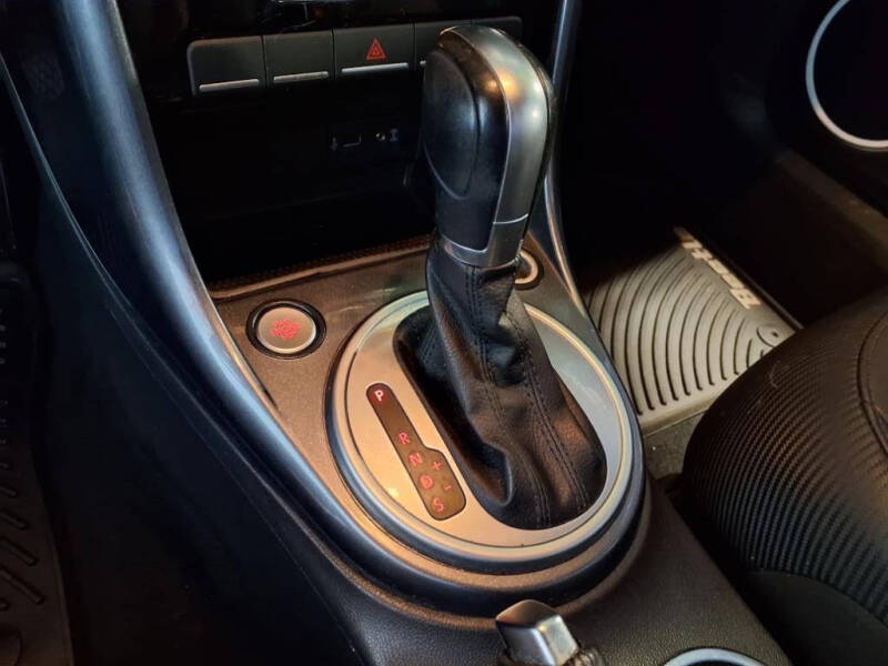 2018 Volkswagen Beetle 2.0T SE