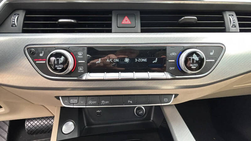 2025 Audi A5 Sportback quattro S line Premium 45 TFSI