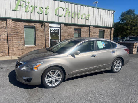 2013 Nissan Altima for sale at First Choice Auto in Greenville SC