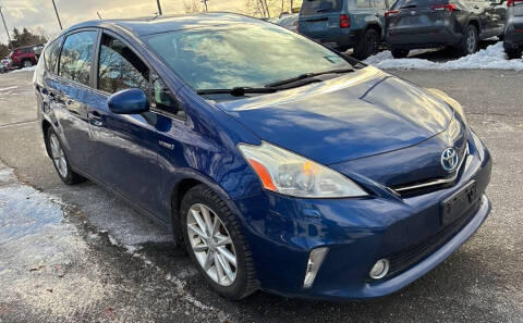 2012 Toyota Prius v Three