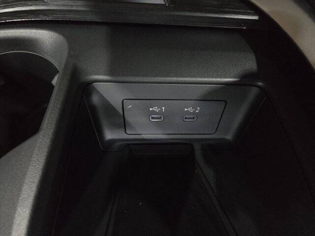 2025 Nissan Armada SV