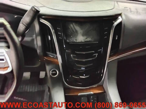 2017 Cadillac Escalade Luxury