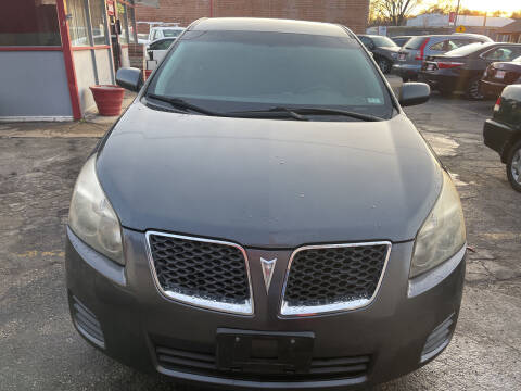 2009 Pontiac Vibe for sale at Best Deal Motors in Saint Charles MO