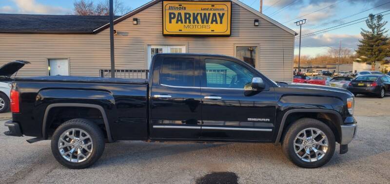 2014 GMC Sierra 1500 for sale at Parkway Motors in Springfield IL