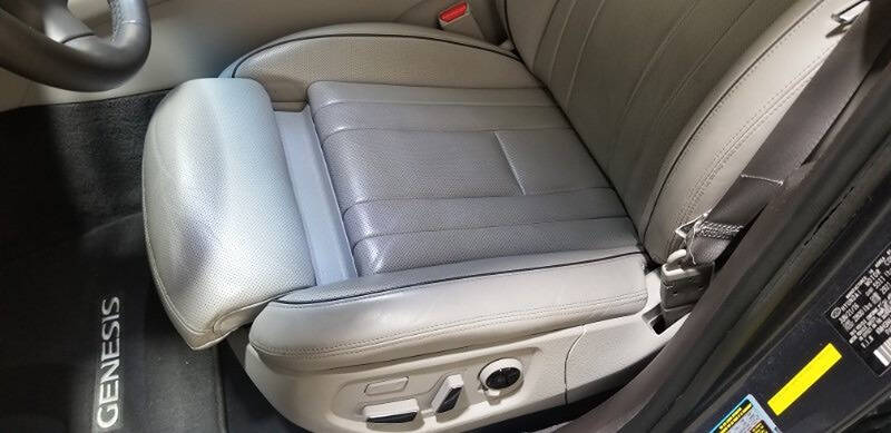 2017 Genesis G80 3.8