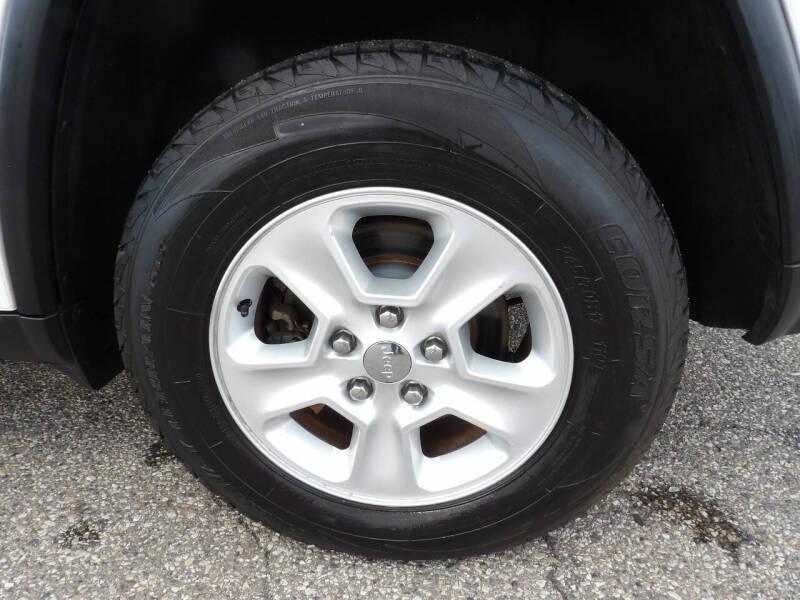 2017 Jeep Grand Cherokee Laredo