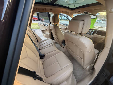 2015 Porsche Macan S