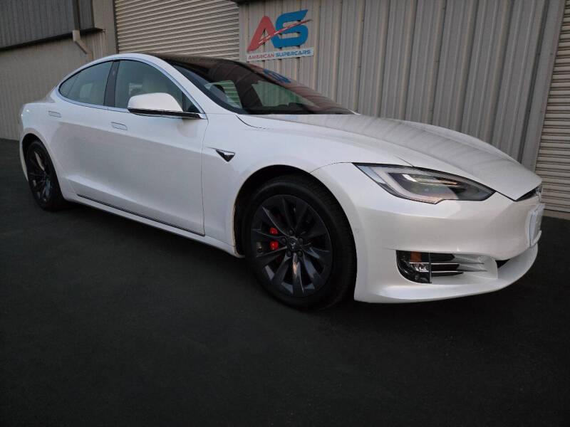 2020 Tesla Model S Performance