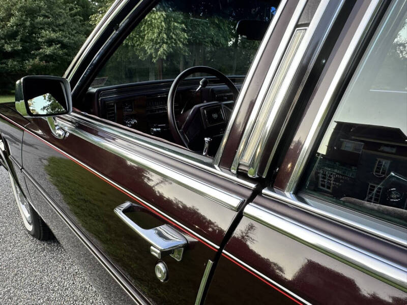 1987 Cadillac Brougham