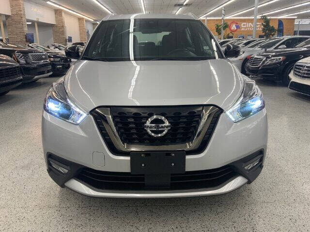 2020 Nissan Kicks SR