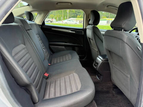 2018 Ford Fusion Hybrid SE