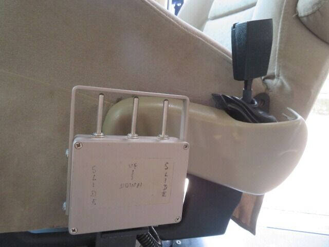 2006 Ford E-Series E-250 SD