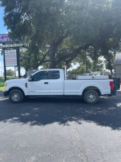 2017 Ford F-250 Super Duty for sale at AUSTIN PREMIER AUTO in Austin, TX