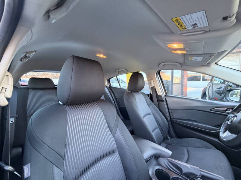 2014 Mazda MAZDA3 i Touring