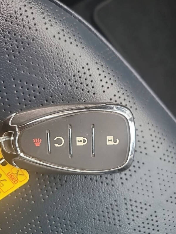 2023 Chevrolet Bolt EUV LT