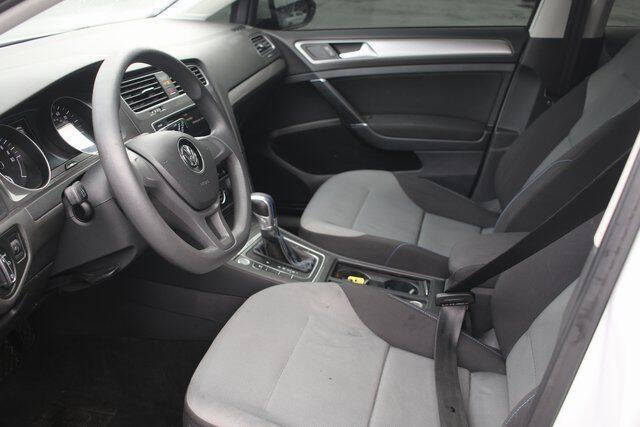 2016 Volkswagen e-Golf SE