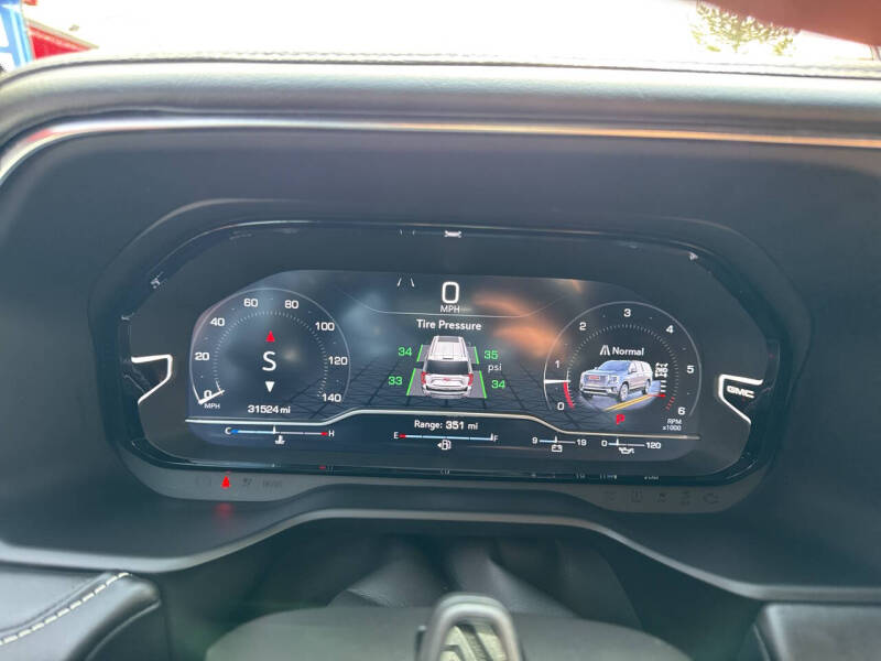 2023 GMC Yukon XL Denali Ultimate