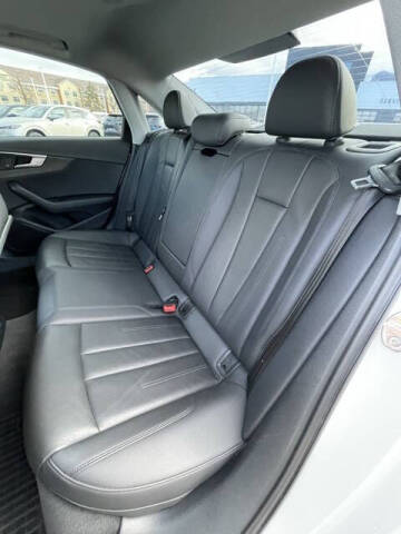 2019 Audi A4 quattro Premium 45 TFSI