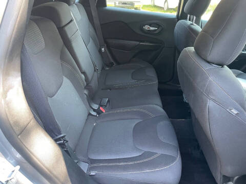 2016 Jeep Cherokee Latitude