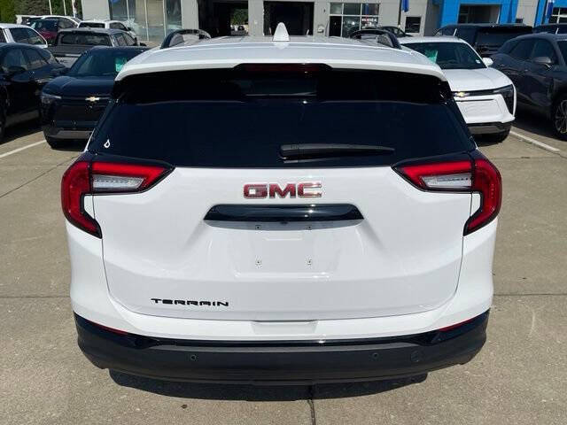 2023 GMC Terrain SLE