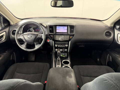 2015 Nissan Pathfinder