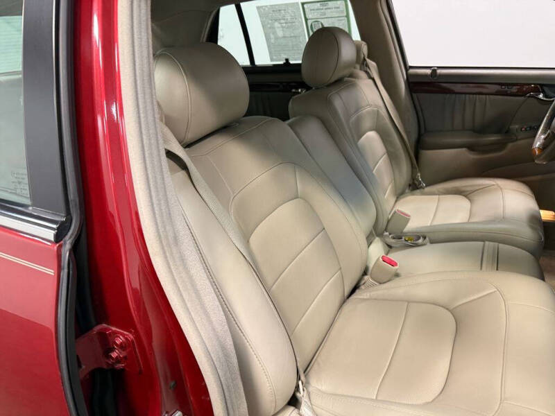 2005 Cadillac DeVille DHS