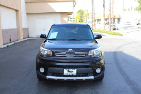 2019 Kia Soul +
