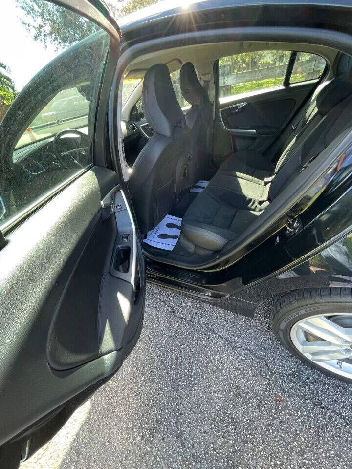 2013 VOLVO S60 Sedan - $5,475