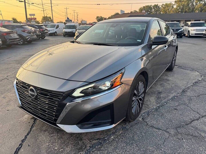 2024 Nissan Altima 2.5 SV