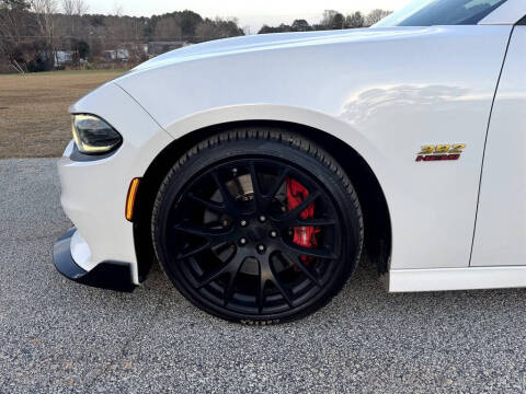 2016 Dodge Charger SRT 392