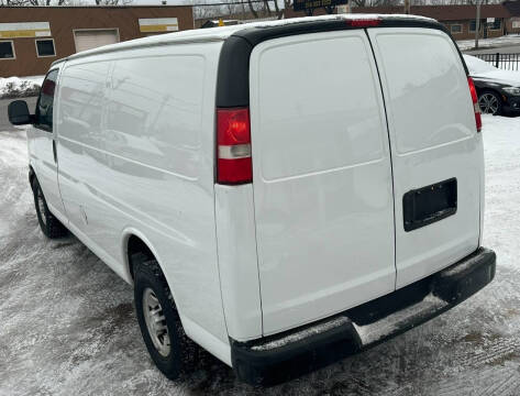 2016 Chevrolet Express 2500