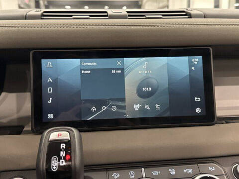 2021 Land Rover Defender 110 SE