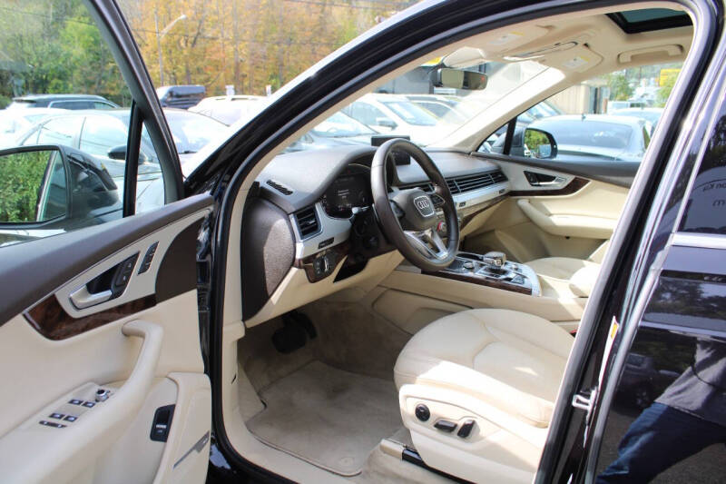 2018 Audi Q7 2.0T quattro Premium Plus