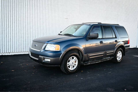 2004 Ford Expedition for sale at In Motion Sales LLC in Olathe KS