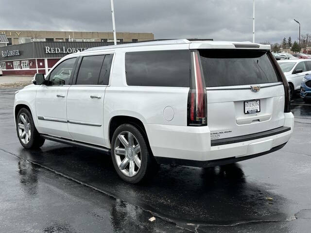 2016 Cadillac Escalade ESV Platinum