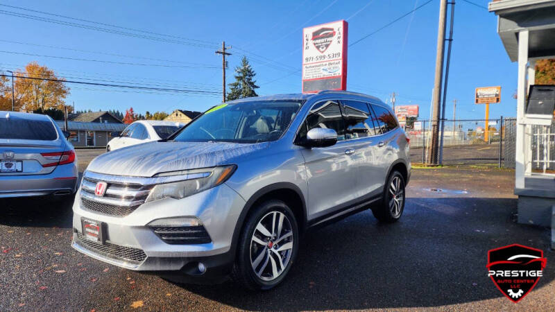 2016 Honda Pilot Touring's photo