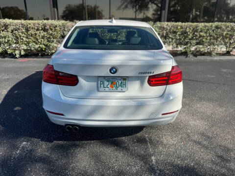2012 BMW 3 Series 328i