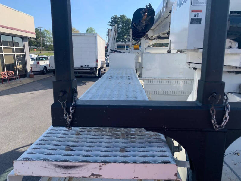 2016 Freightliner M2 106