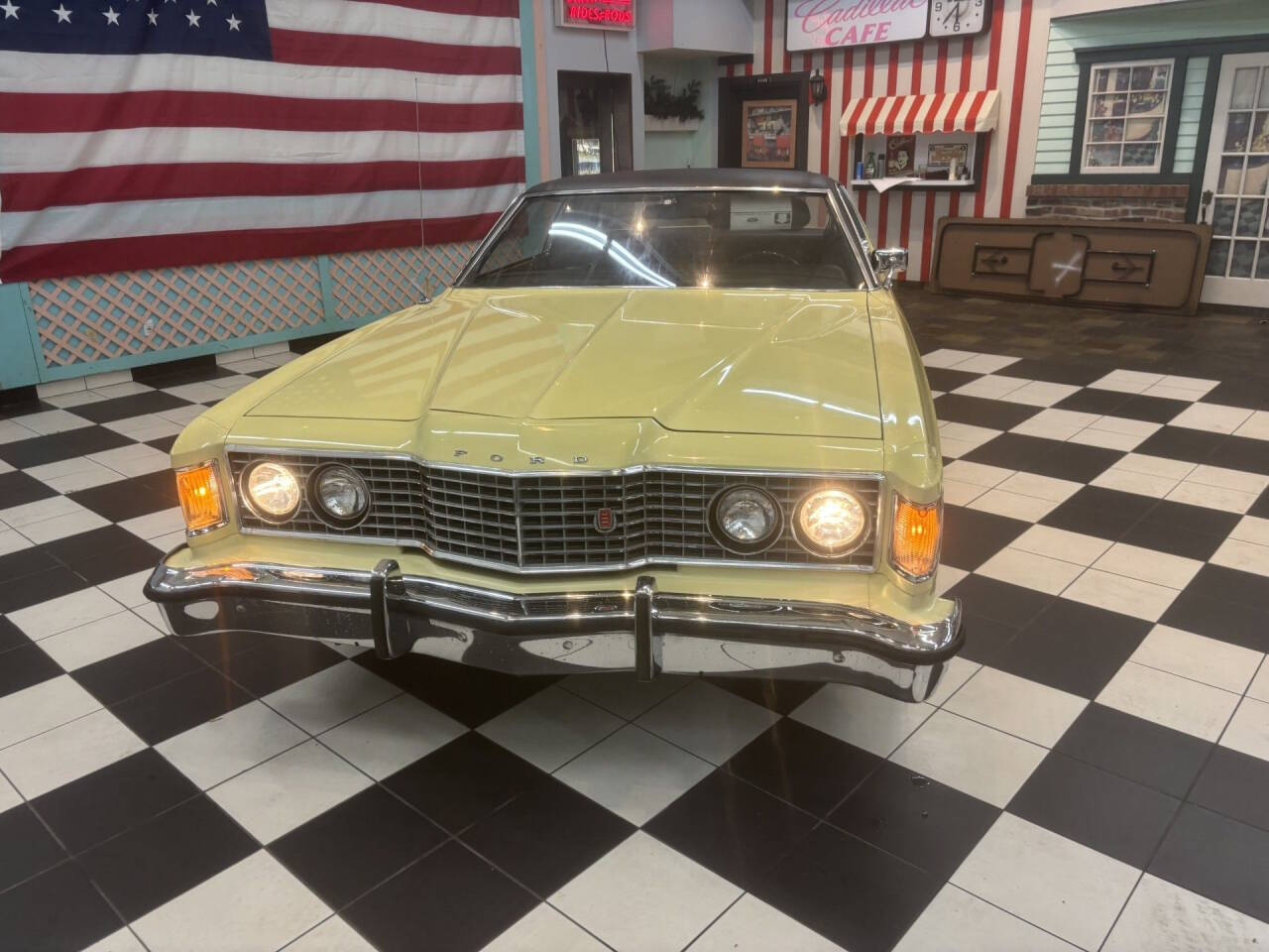 1973 Ford Galaxie 500 8